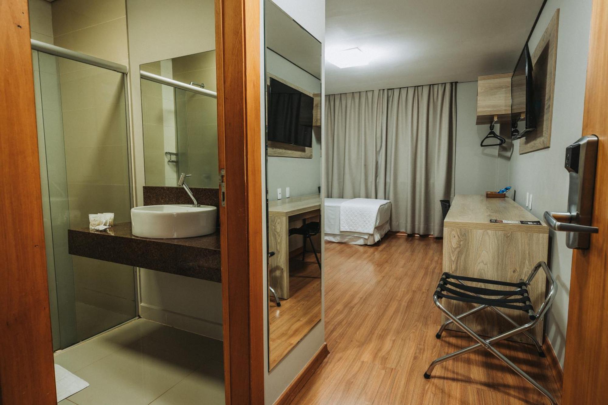 Catuai Hotel Какаул Екстер'єр фото